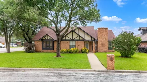 5644 Guadalajara Dr, North Richland Hills, TX 76180