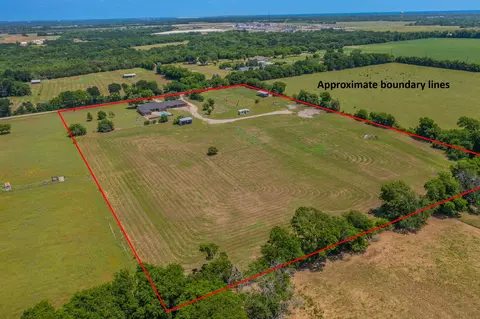 241 Highridge Dr, New Hope, TX 75071