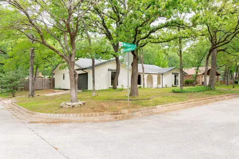 2958 Wentwood Dr, Grapevine, TX 76051