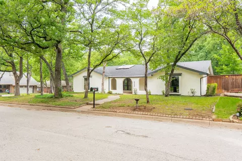 2958 Wentwood Dr, Grapevine, TX 76051