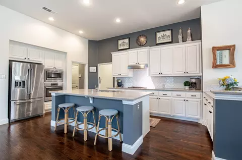 Kitchen - 1408 9th St, Argyle, TX 76226 photo 2 of 4