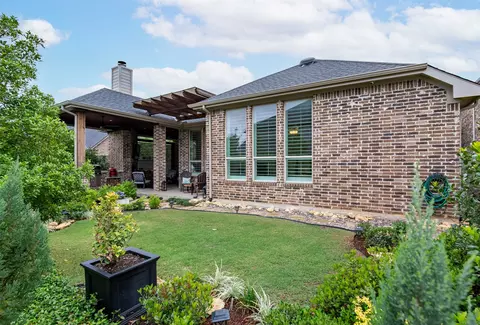 Exterior - 1408 9th St, Argyle, TX 76226 photo 4 of 5