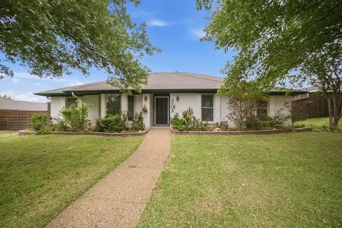 2705 Timberleaf Dr, Carrollton, TX 75006