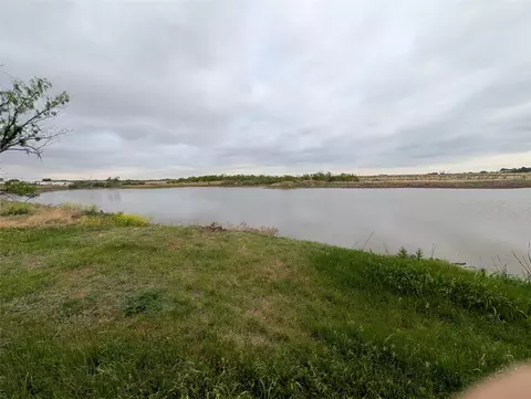 613 N Access Rd # -A, Tye, TX 79603