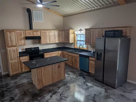 613 N Access Rd # -A, Tye, TX 79603 photo 8