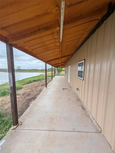 613 N Access Rd # -A, Tye, TX 79603 photo 2