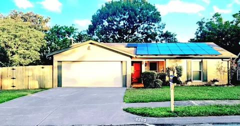6205 Sunnybrook Dr, Watauga, TX 76148