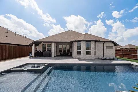 1301 Lone Hill Ln, Forney, TX 75126