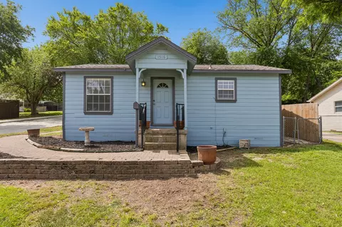 1516 Baxley St, Carrollton, TX 75006
