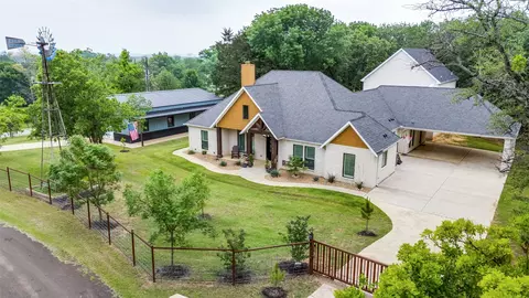 586 Rustic Oaks Rd, Combine, TX 75159