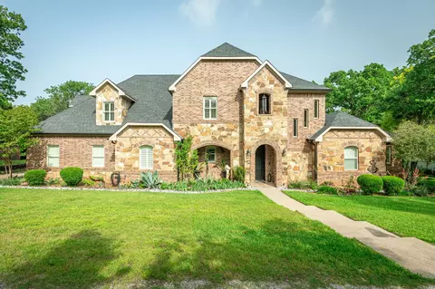 700 Coffee Cir, Pottsboro, TX 75076