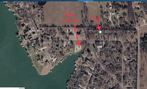 331 Comanche Dr, Lake Kiowa, TX 76240