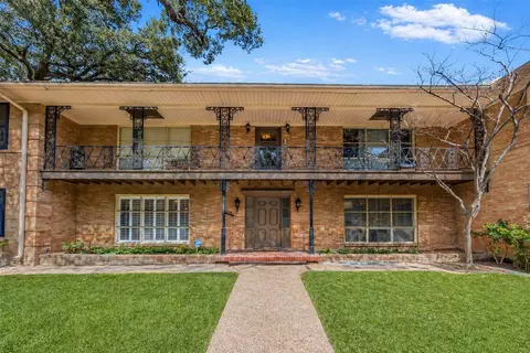 6119 Bandera Ave #A, Dallas, TX 75225