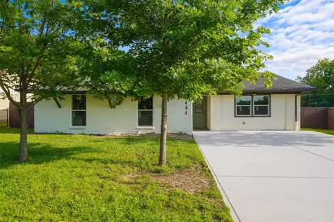 9404 Glengreen Dr, Dallas, TX 75217