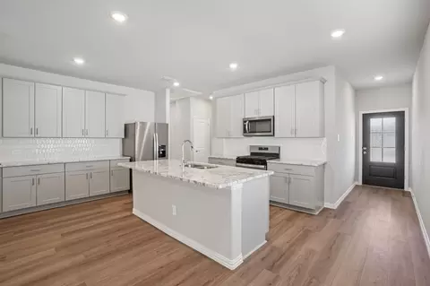 3601 Bridgeport Dr, Farmersville, TX 75442