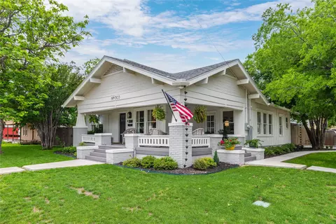 1303 Coggin Ave, Brownwood, TX 76801