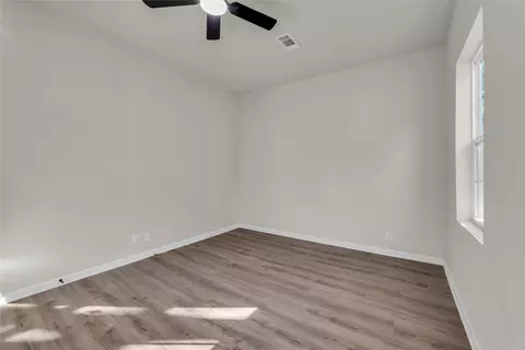 Bedroom - 2524 Mcferrin Ave, Waco, TX 76708 photo 6 of 7