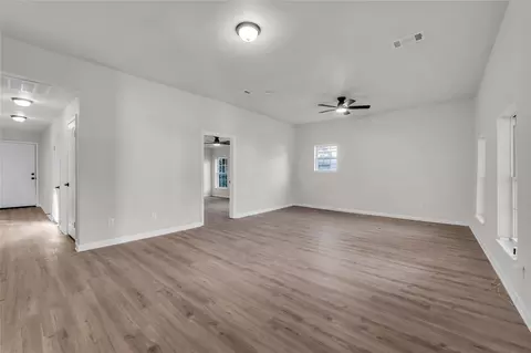 Living - 2524 Mcferrin Ave, Waco, TX 76708 photo 1 of 2