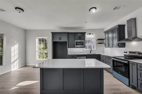 Kitchen - 2524 Mcferrin Ave, Waco, TX 76708 photo 1 of 5