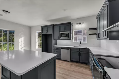 Kitchen - 2524 Mcferrin Ave, Waco, TX 76708 photo 2 of 5