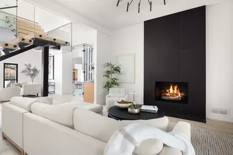 9622 Hilldale Dr, Dallas, TX 75231