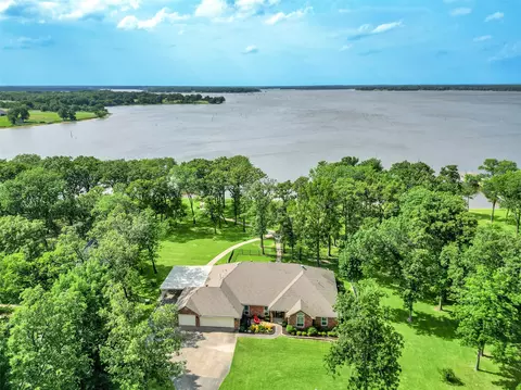 525 Rs County Road 3346, Emory, TX 75440