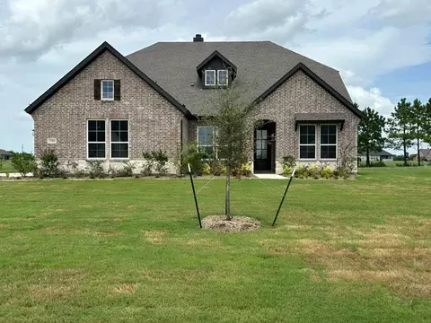 390 Cobb Rd, Leonard, TX 75452