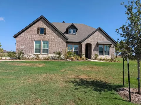 390 Cobb Rd, Leonard, TX 75452