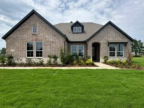 390 Cobb Rd, Leonard, TX 75452
