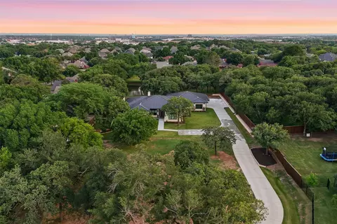 6717 Brazos Bend Dr, North Richland Hills, TX 76182