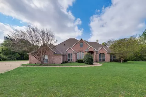 102 Dobbs Rd, Denton, TX 76208