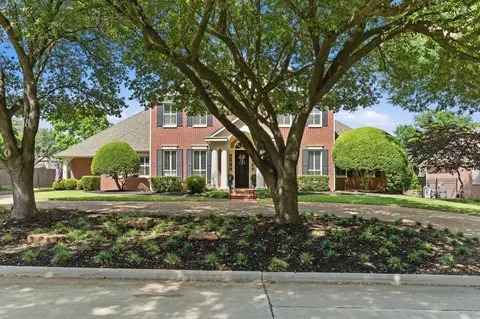180 Creekway Bnd, Southlake, TX 76092