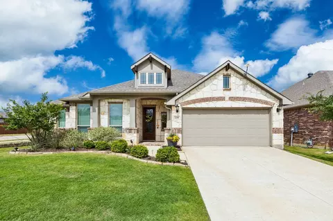 1201 Misty Ridge Dr, Justin, TX 76247