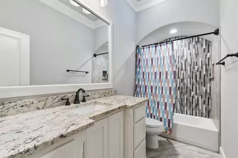 Bath - 104 Ryder Ct, Hurst, TX 76053 photo 6 of 6
