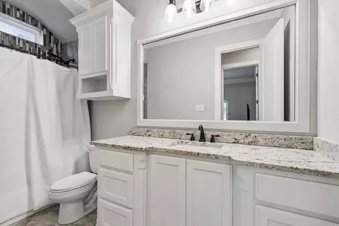 Bath - 104 Ryder Ct, Hurst, TX 76053 photo 5 of 6