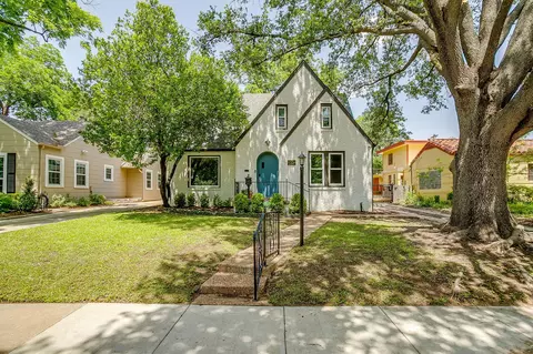 4004 El Campo Ave, Fort Worth, TX 76107