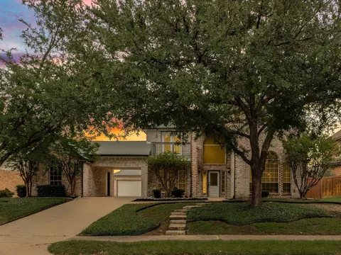 736 Sunkist Ln, Plano, TX 75025