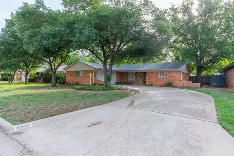 2833 Shepherd St, Abilene, TX 79605