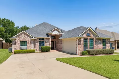 205 Rushcreek Dr, Wylie, TX 75098
