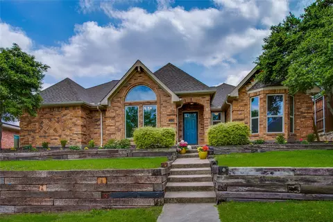 1908 Golden Trl, Carrollton, TX 75010