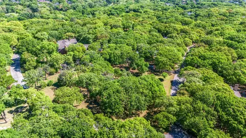 2904 Hickory Hill Ln, Colleyville, TX 76034