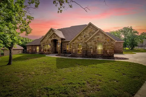 152 Arbor Ter, Weatherford, TX 76087