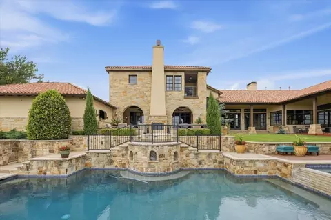 250 Falcon Rdg, Aledo, TX 76008