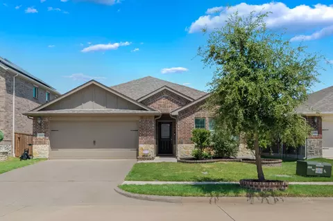 1805 Gold Mine Trl, Aubrey, TX 76227