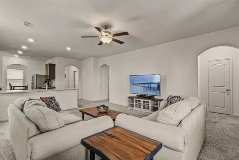 1916 Pondera St, Ponder, TX 76259
