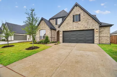 2313 Meek Woods Ln, Mansfield, TX 76063