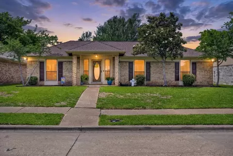 2501 Creighton Dr, Mesquite, TX 75150
