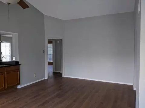 3101 Townbluff Dr #623, Plano, TX 75075