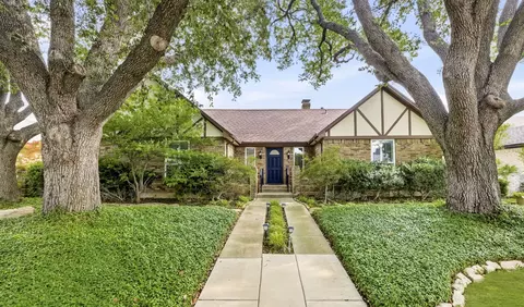 9519 Robin Meadow Dr, Dallas, TX 75243