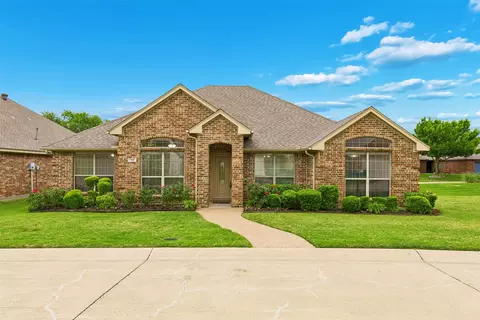 110 Crestway Dr #29, Cedar Hill, TX 75104